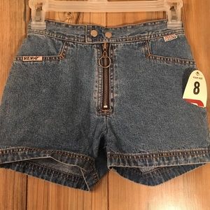 Revolt shorts